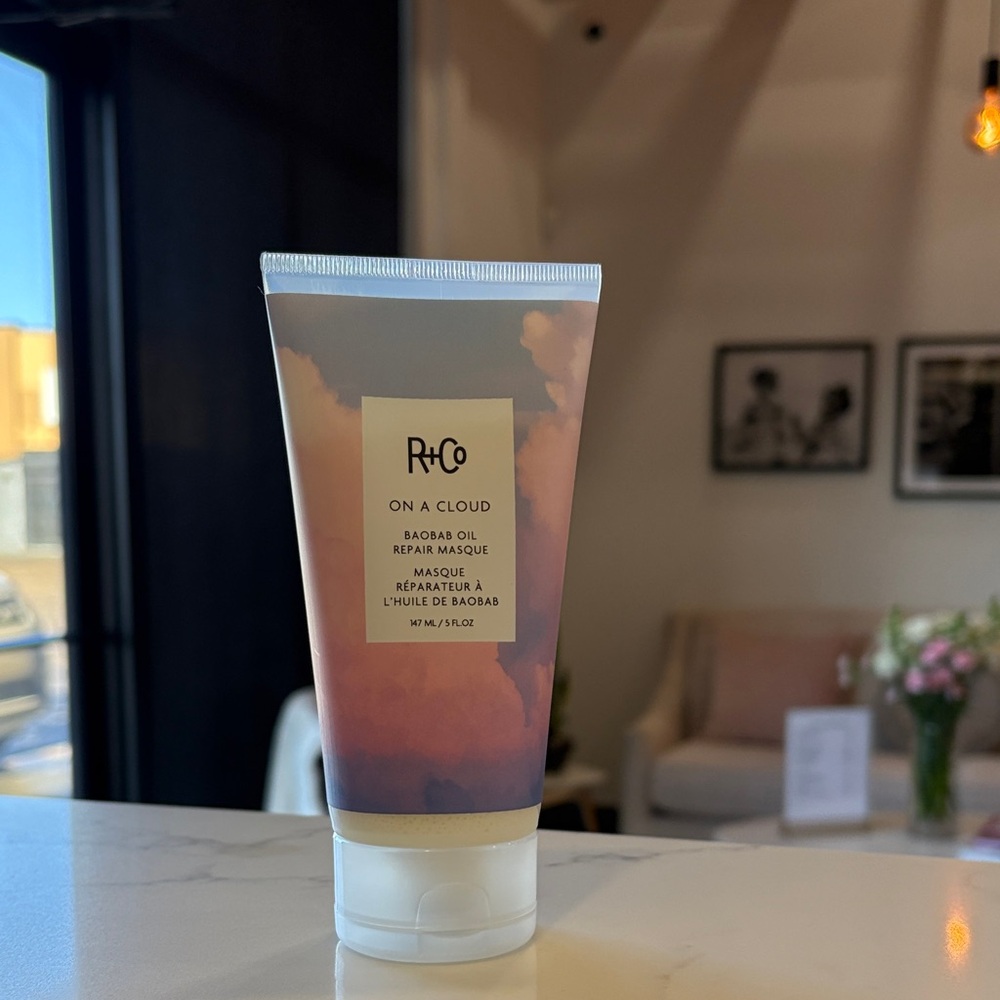 R+Co On a Cloud Repair Masque